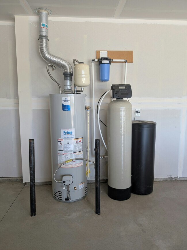 Building Photo - 14833 N Ninja Wy