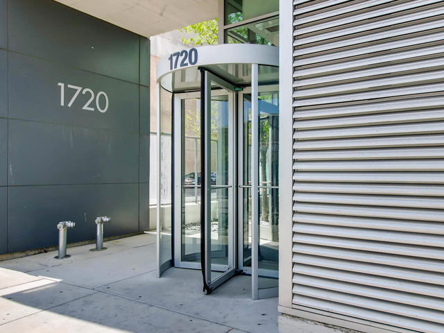 Building Photo - 1720 S Michigan Ave