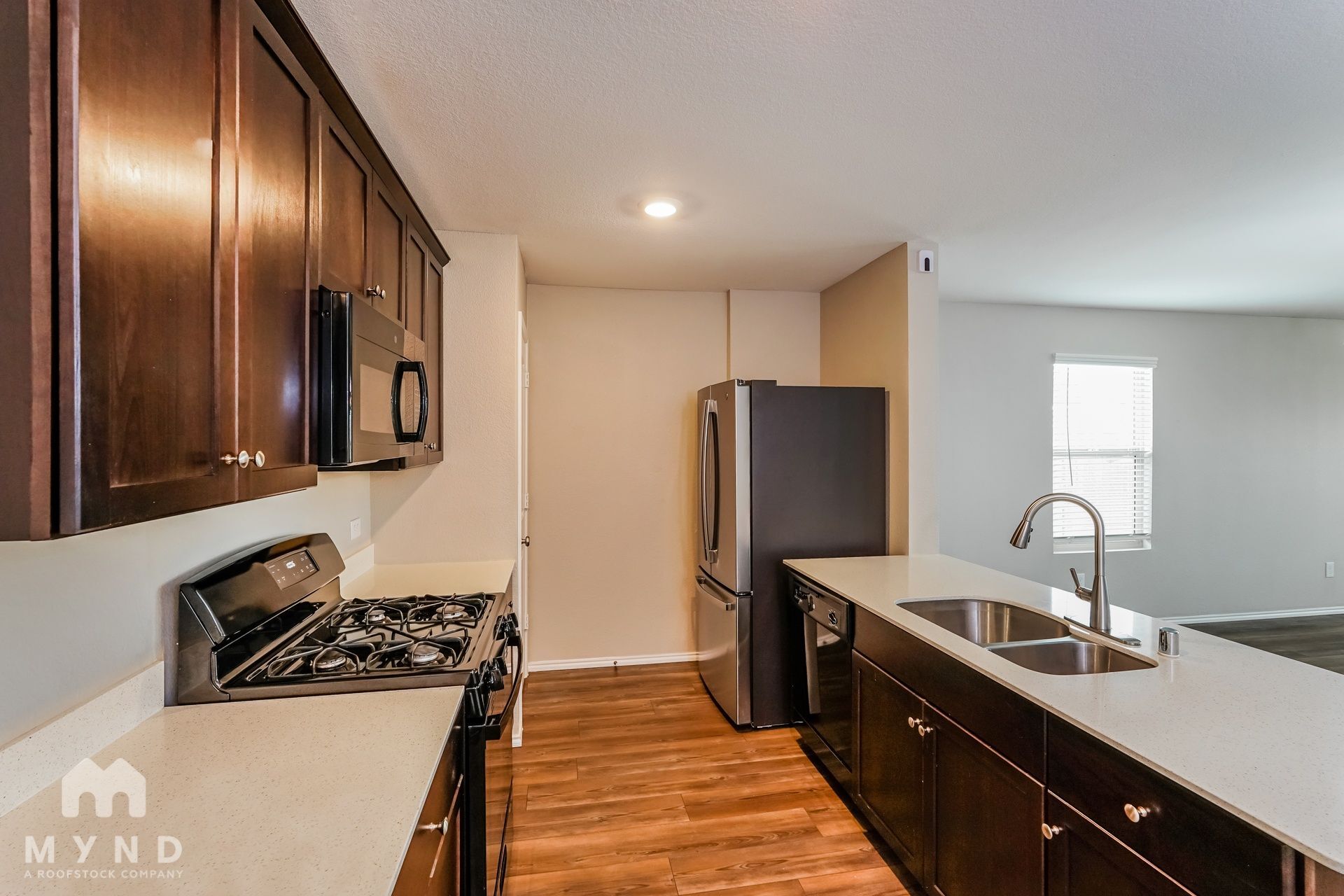 Building Photo - 14356 Cloudview Way