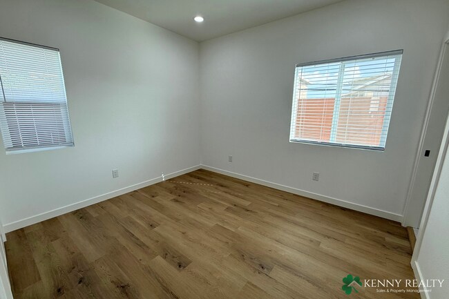 Building Photo - Brand New 3BD/2BA ADU with Modern Finishes...