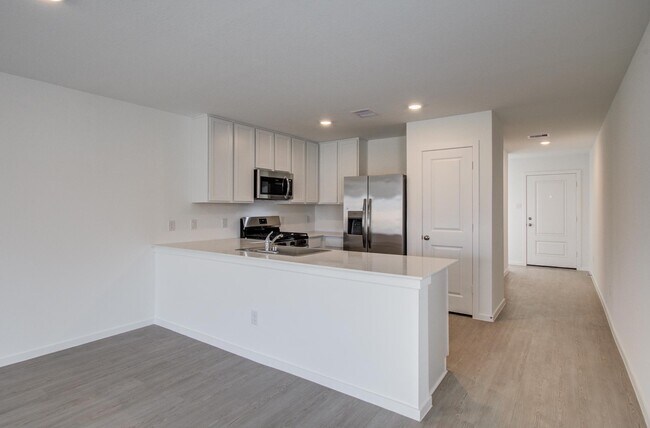Building Photo - 18054 Le Gotte Ln