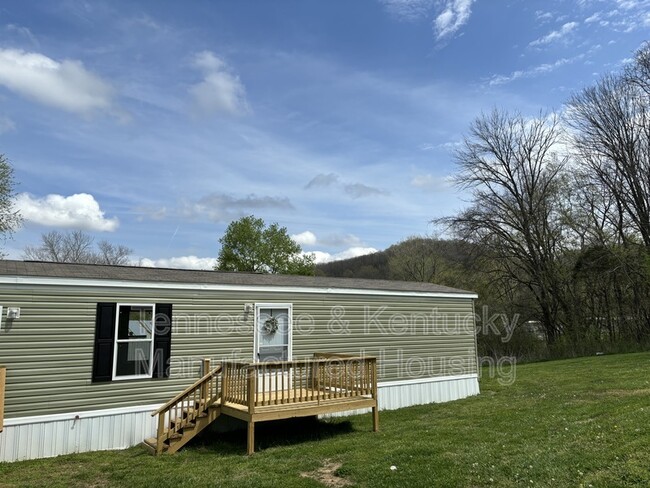 Building Photo - 311 Hillsdale Estates Ln