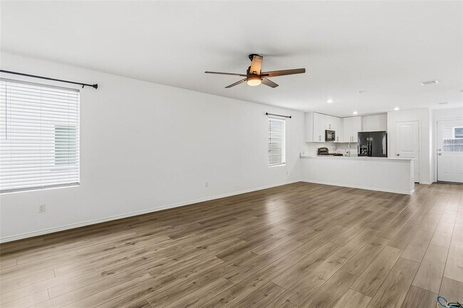 Building Photo - 162 Agate Clf Dr