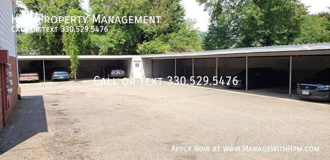 Building Photo - 1821 Ferndale Rd NW