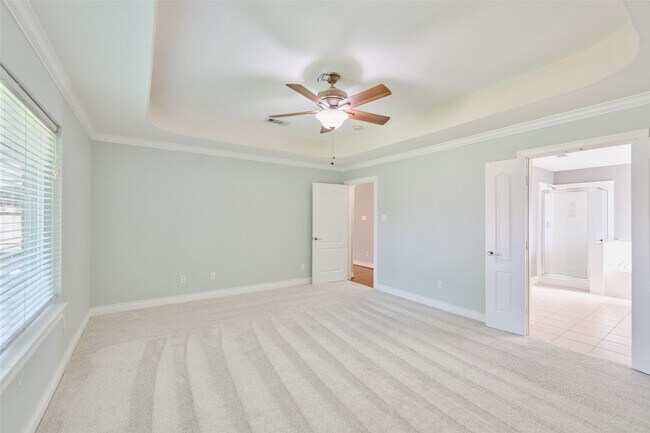 Building Photo - 13313 Enchanted Way