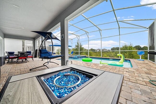 Building Photo - 1605 Maidstone Ct