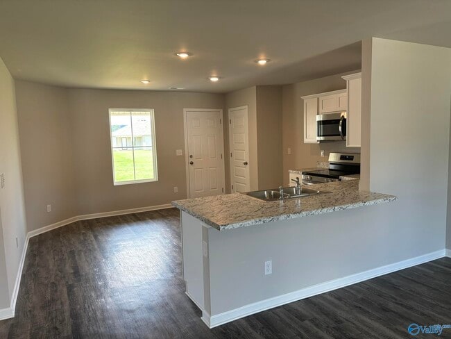 Building Photo - 4022 Hudson Ct SW