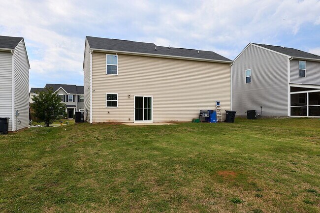 Building Photo - Single Family Home
