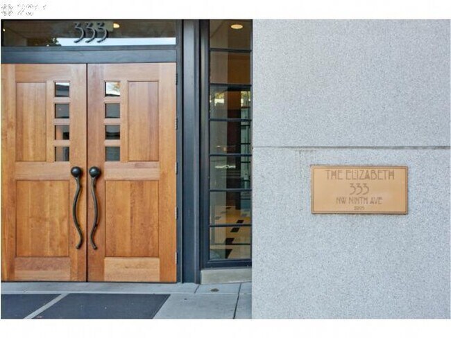 Building Photo - Elizabeth Lofts - 7th floor west facing Pearl District studio w/parking/concierge/most utilities