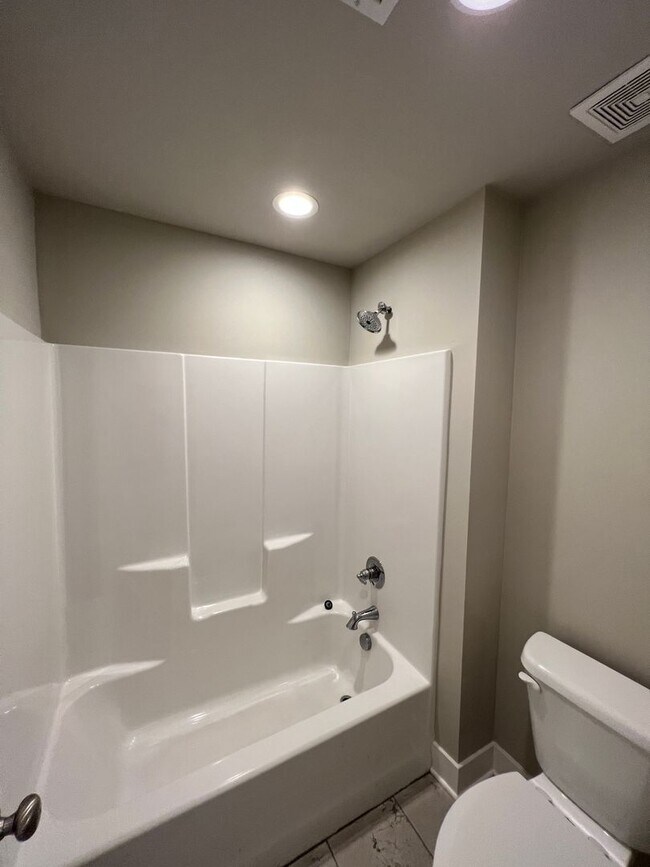 Building Photo - Topper Heights