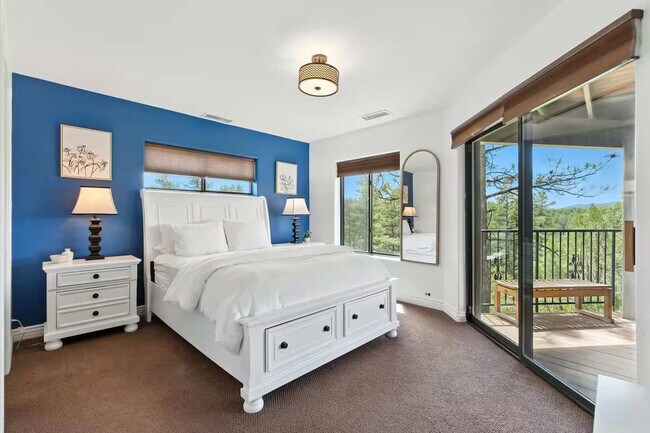 Building Photo - 1670 South Maddi-SI ID1475807P