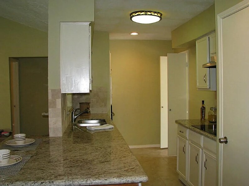 Building Photo - 25302 Thistlewaite Ln