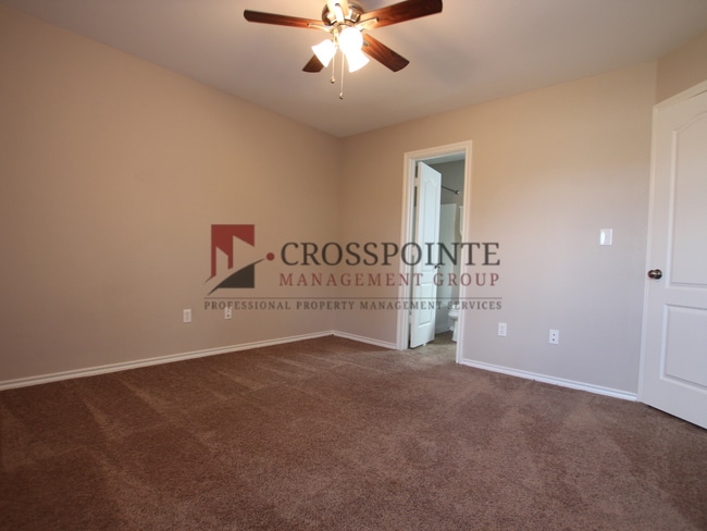 Building Photo - Coming Soon! 1 Bedroom 1.5 Bath Townhome for Rent in Lindale