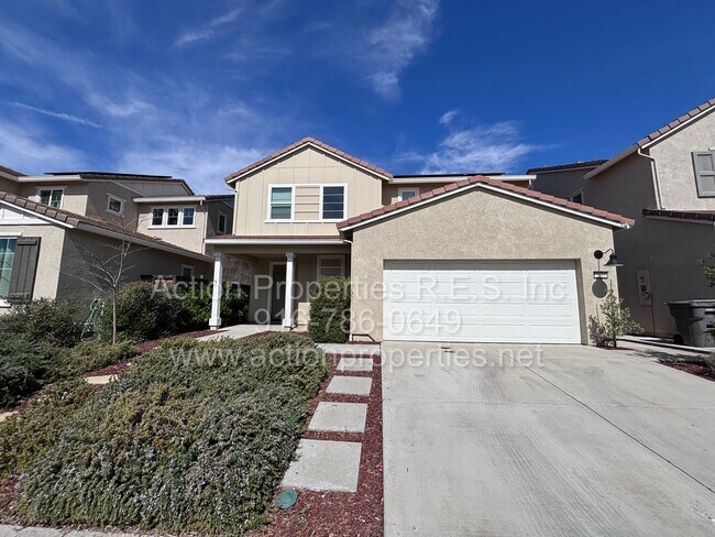Building Photo - West Roseville - Gorgeous 3 Bed, 2.5 Bath Home - Close to Parks, Shopping, and Top Rated Schools!