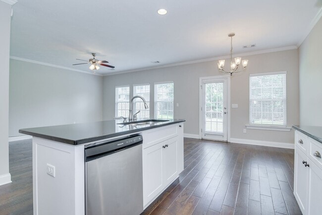 Building Photo - 407 Brantley Cove Cir