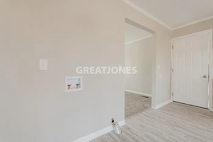 Building Photo - 1205 Widgean Dr