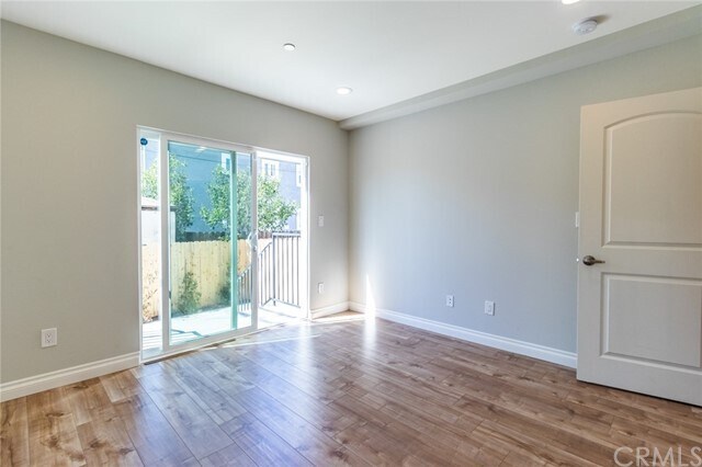 Building Photo - 1739 S Longwood Ave