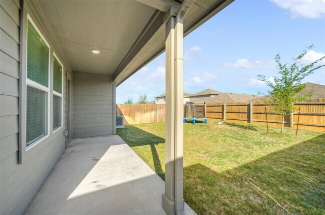 Building Photo - 270 Dorchester Dr