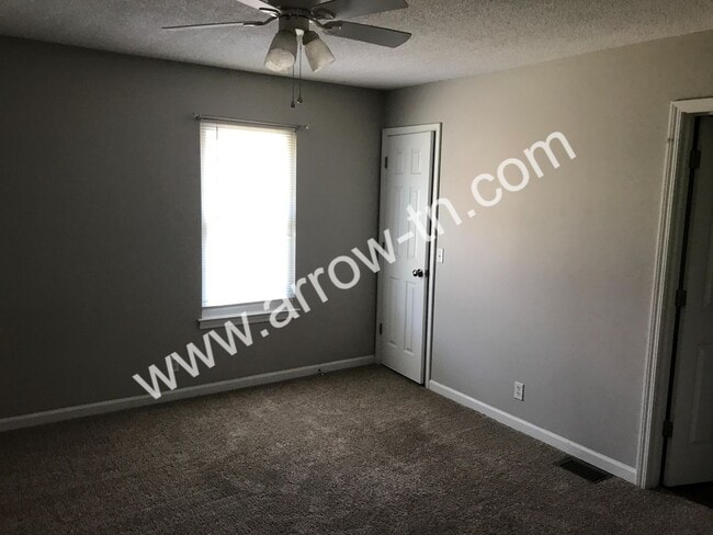 Building Photo - 366 Clearwater Dr