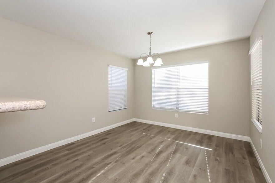 Building Photo - 1411 Dillon Ridge