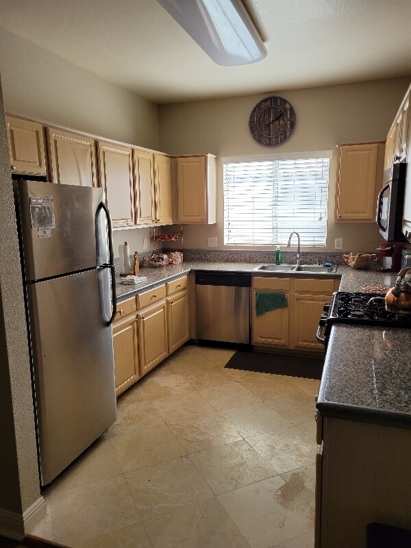 Building Photo - 5250 S Rainbow Blvd