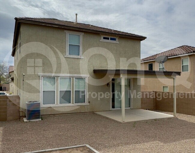 Building Photo - 4720 W Lindenthal Ln