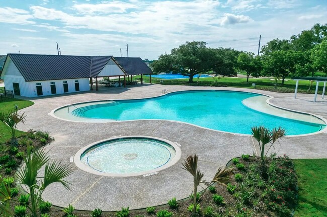 Building Photo - 17803 Pumpkin Vine Dr