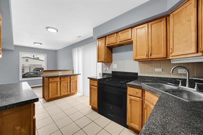 Building Photo - 1793 Queensbury Cir