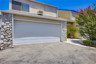 Building Photo - 23521 Ave La Caza