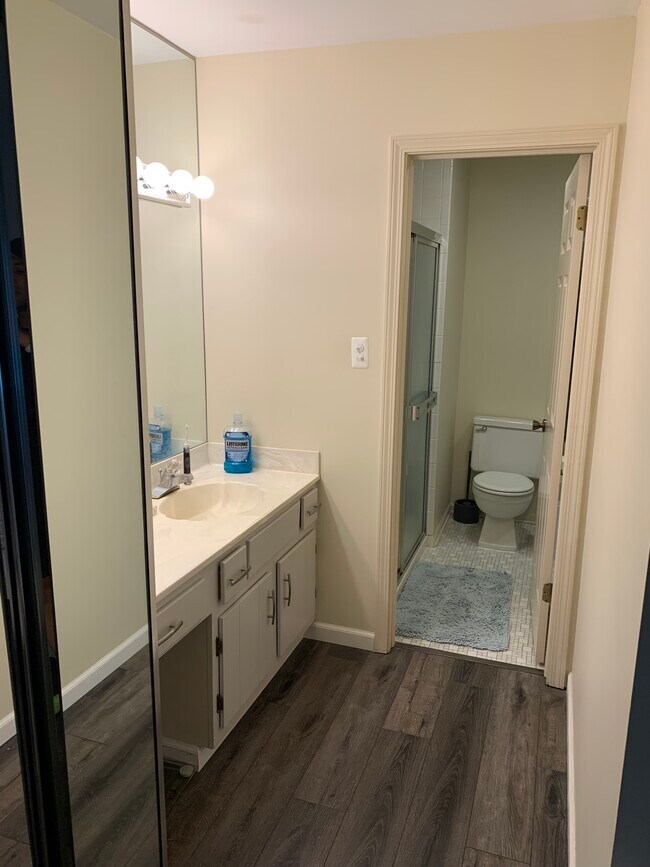 Building Photo - 2013 Ammer Ridge Ct