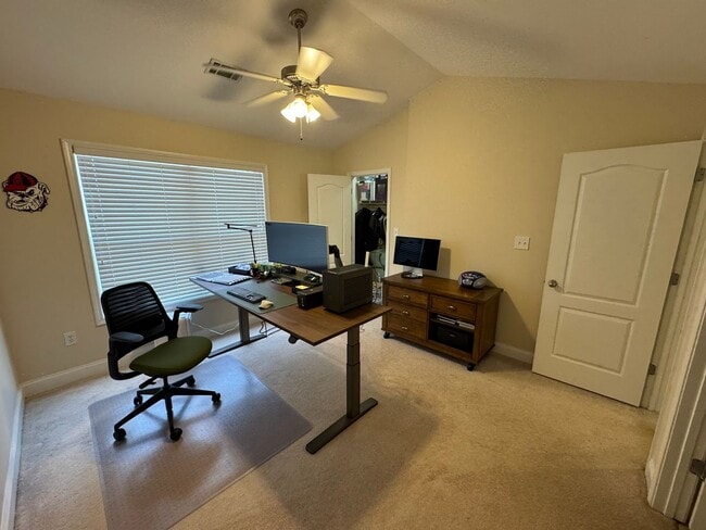 Building Photo - Whitehall Villages Townhome Available