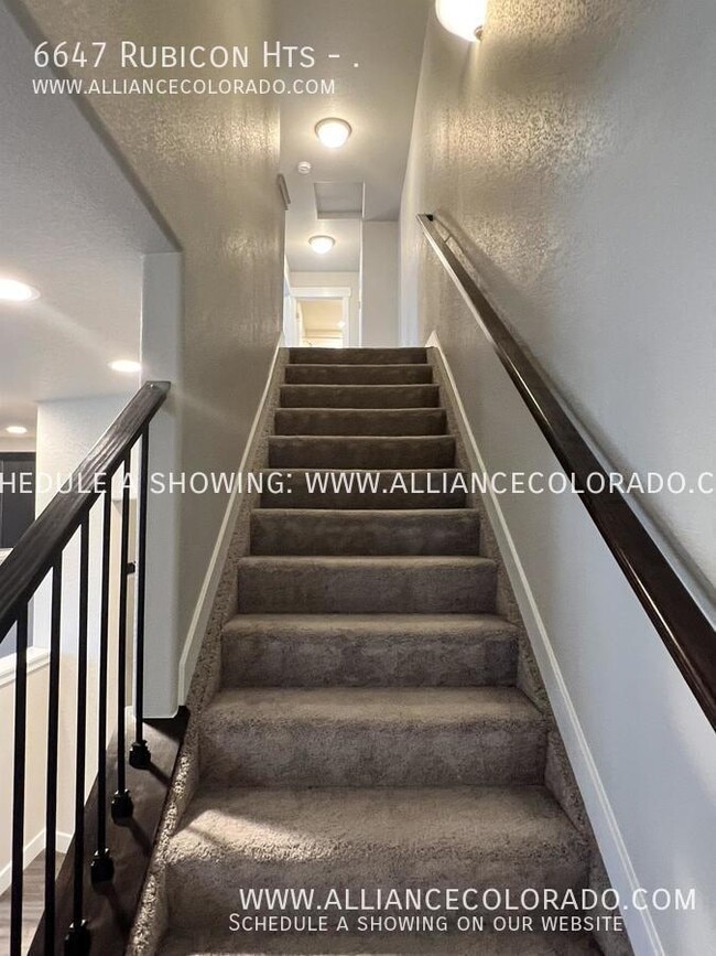 Building Photo - 6647 Rubicon Hts