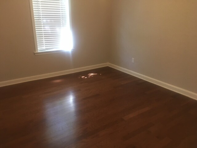 Building Photo - 3/2 Large Bonus Room
