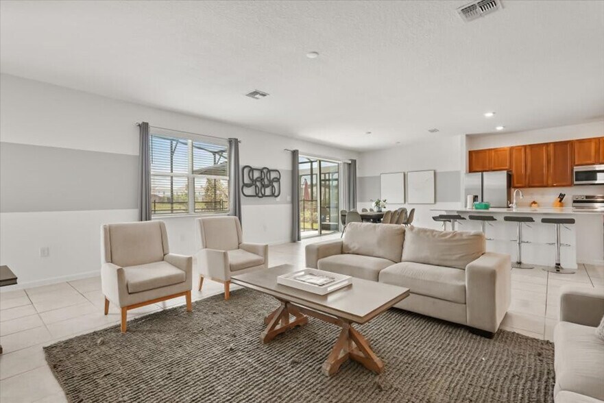Building Photo - 301 Ballo Dr