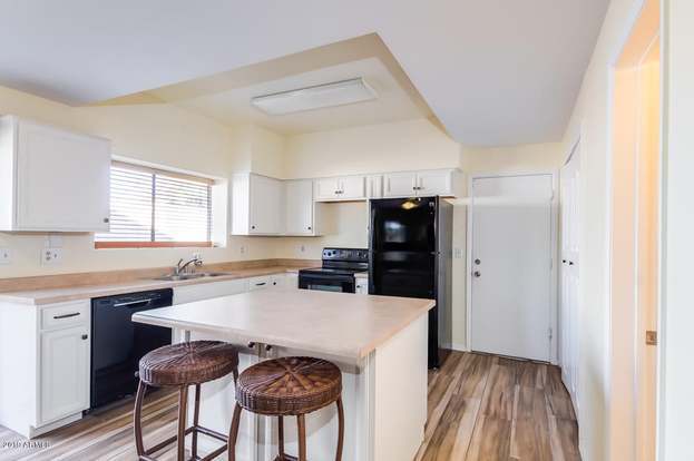 Building Photo - 4546 E Villa Theresa Dr