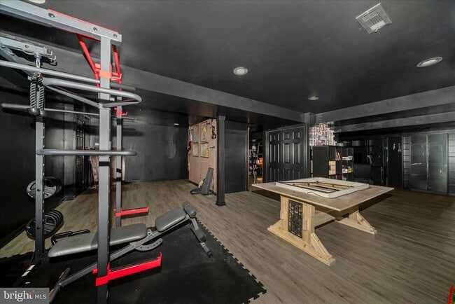 Building Photo - 3105 Glissade Ct