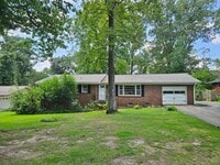 Building Photo - 2 Bedroom, 2 bath