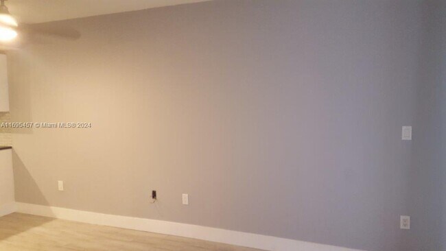 Building Photo - 2801 Florida Ave