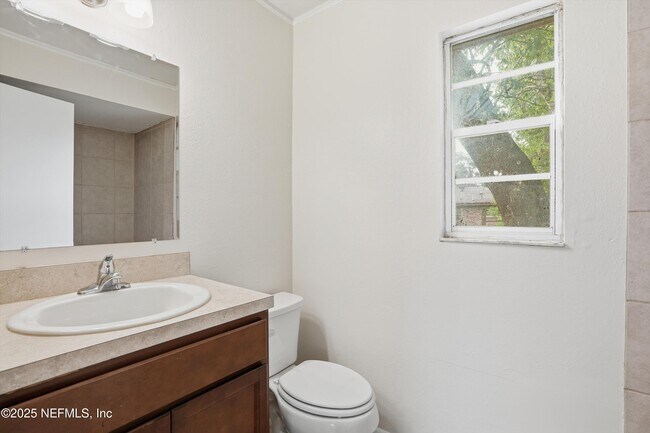 Building Photo - 8362 Kipling Ct