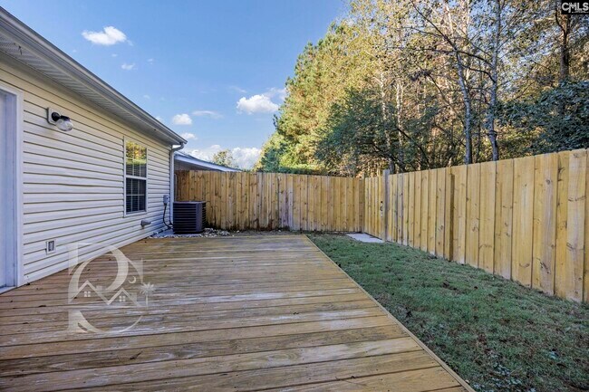 Building Photo - 116 Waverly Point Dr