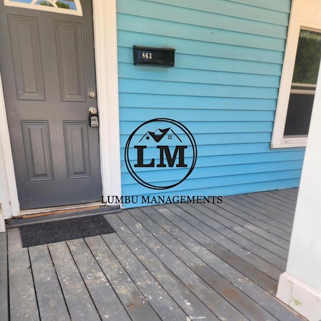 Building Photo - 863 Stokes St