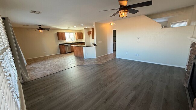 Building Photo - Spacious Surprise home with large backyard