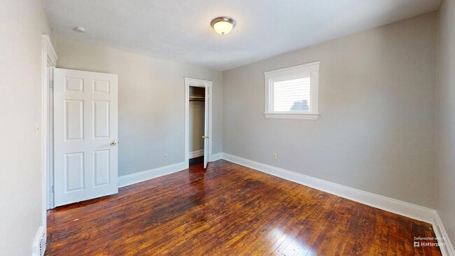 Building Photo - LEASE TO OWN your home! - 3 Bed / 1 Bath i...