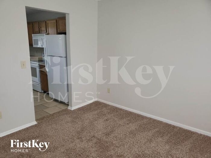 Building Photo - 4916 Rialto Ridge Dr