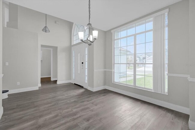 Building Photo - 10957 Norcross Cir