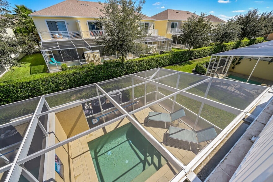 Building Photo - 1651 Retreat Cir