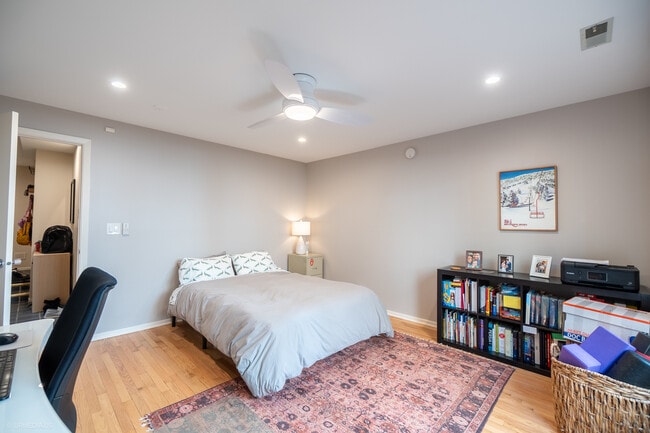 Building Photo - 1829 N Dayton St