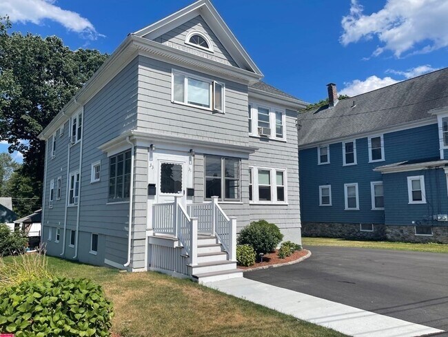Primary Photo - 33 Oak Rd