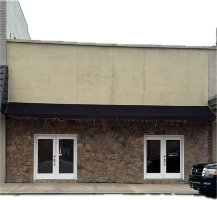 Building Photo - 111 N Main St
