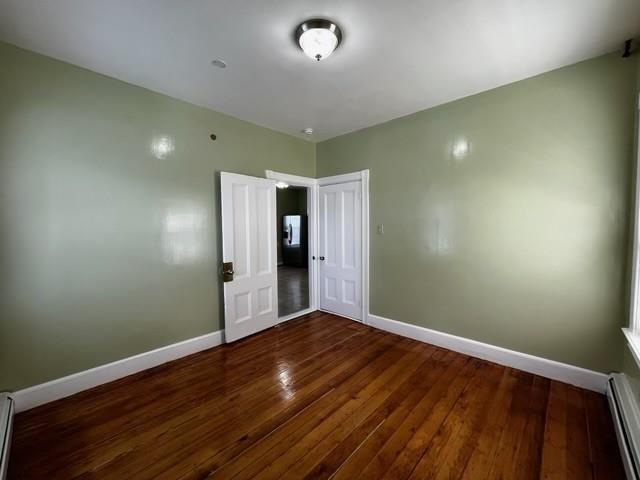 Building Photo - 362 Lonsdale Ave